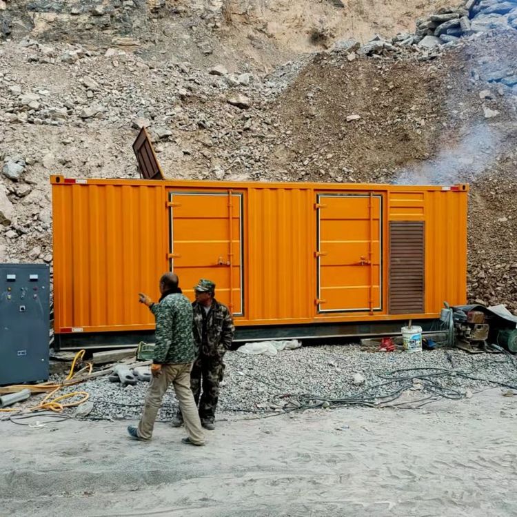巨野如何选择适合自己的 800KW 柴油发电机组?